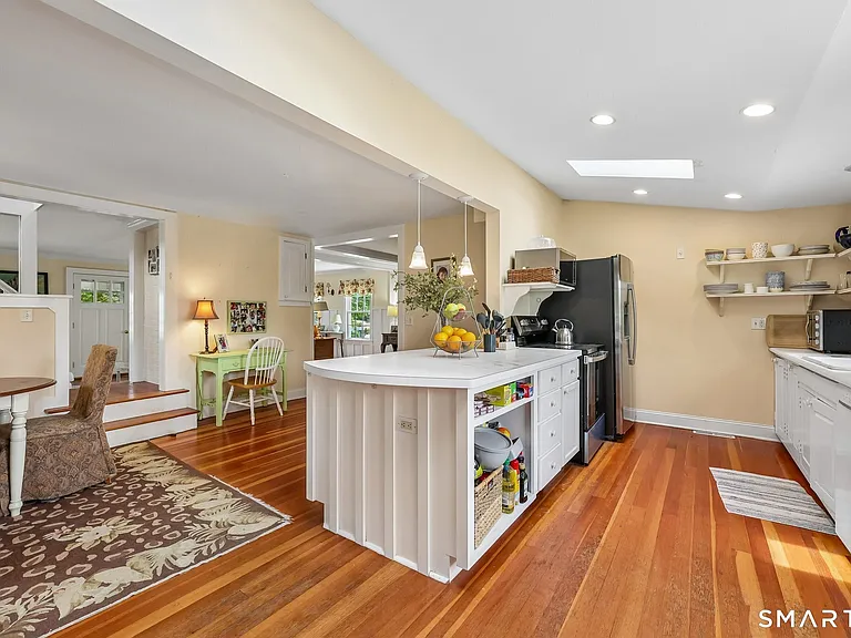 153 Middle Beach Rd — Photo 10