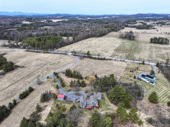 91 Old Pasture Lane, Middlebury, VT 05753
