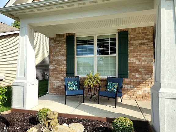 2nd image of 4688 Mimosa Dr