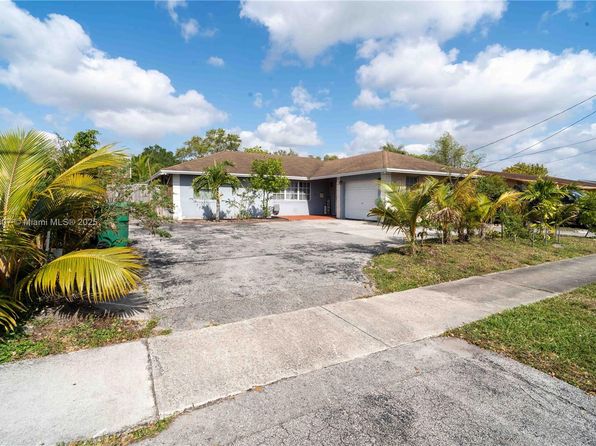 1701 NW 55th Ave, Lauderhill, FL 33313