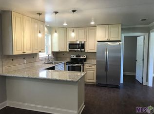 1432 Wellington Dr, Baton Rouge, LA 70815