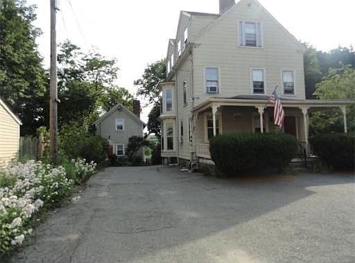 2nd image of 15 Northey St #4