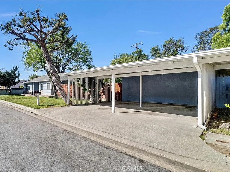 1611 S 4th Ave — Photo 24