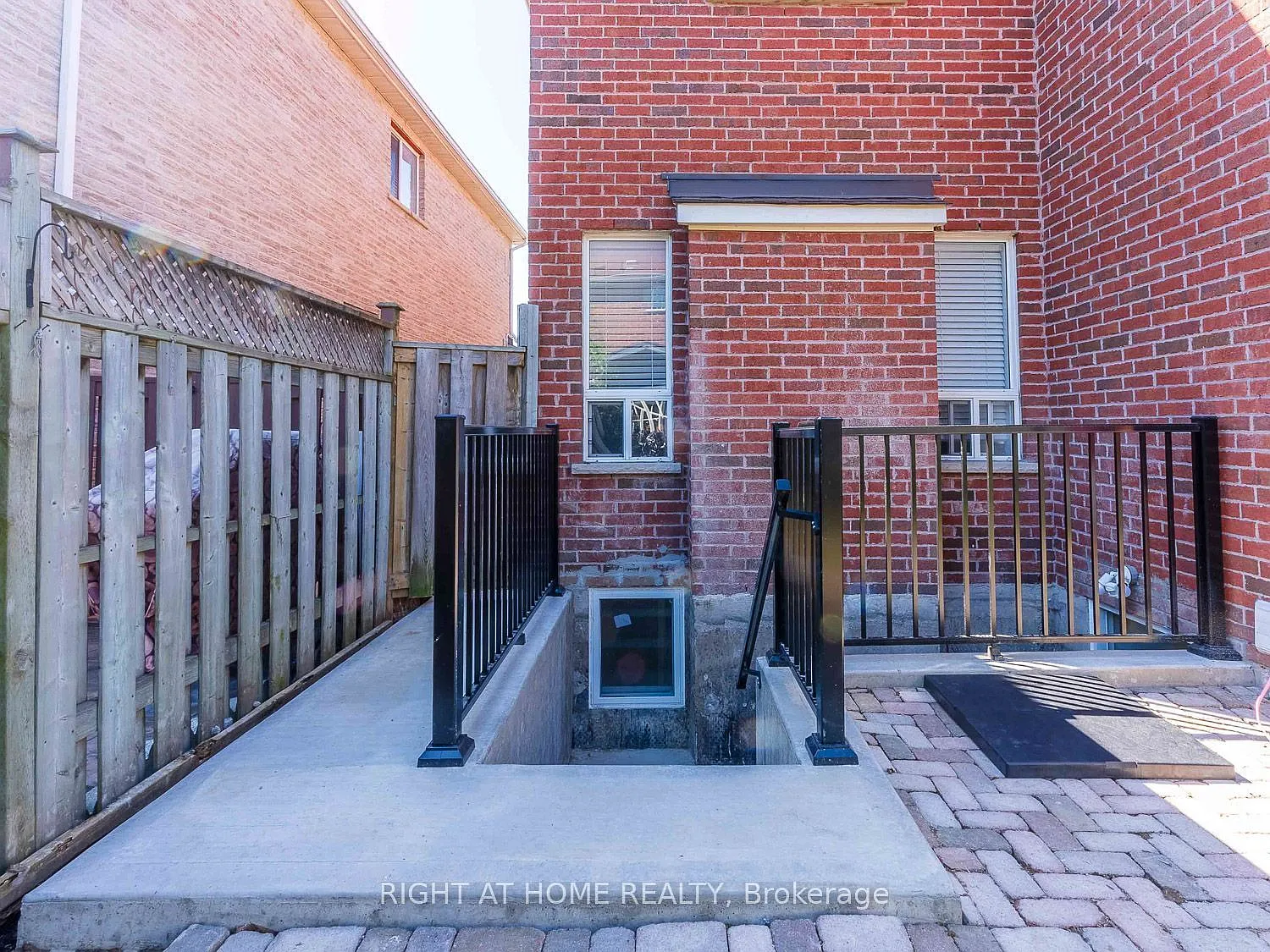 1 bed, $1,675 — Photo 2