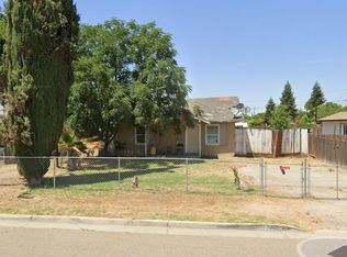 1596 E Alpine Ave, Tulare, CA 93274