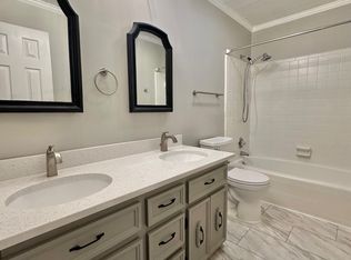 504 W A St, Erwin, NC 28339
