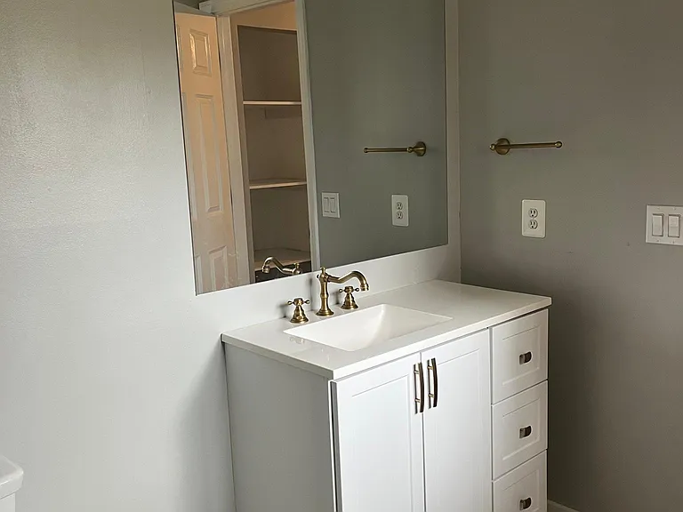 52 Simsbury Lndg #52 — Photo 11