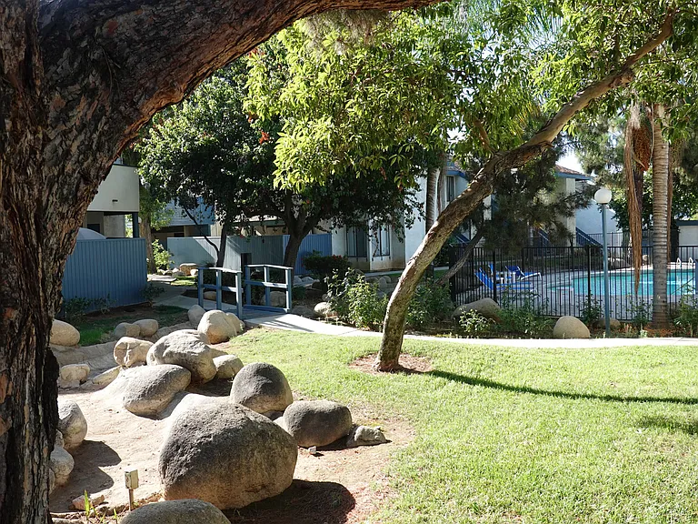 Pebblebrook — Photo 8