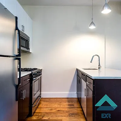 Rented by EXR | media 2