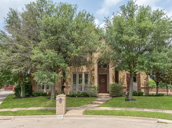 7901 Forest View Ct, North Richland Hills, TX 76182