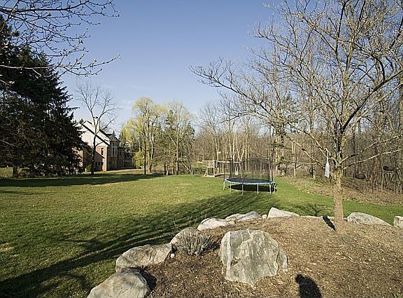 Acre+ lot, Beautiful back-yard