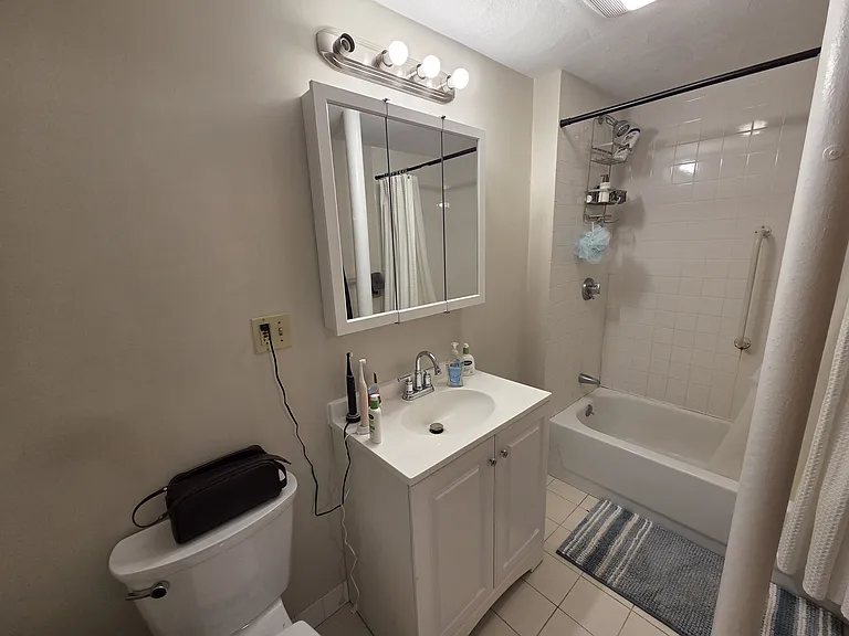 12 Wendell St #12 — Photo 11