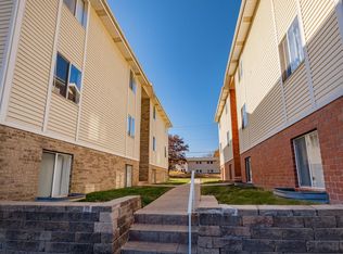 1540 S Folsom St APT 6, Lincoln, NE 68522