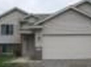 1114 Maplewood Ave SW, Isanti, MN 55040