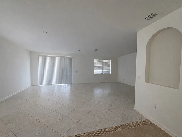 15465 Summit Place Cir — Photo 5
