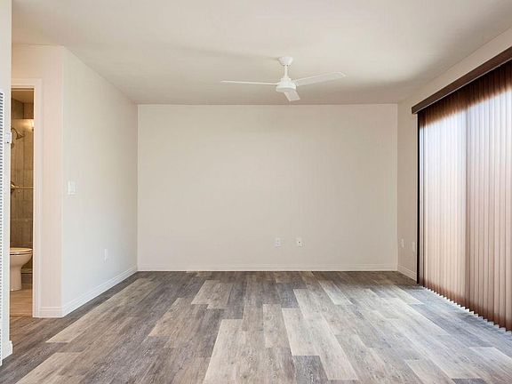 3rd image of 954 Agate St APT B