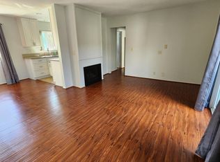 1621 Park Ave APT 4, Long Beach, CA 90815