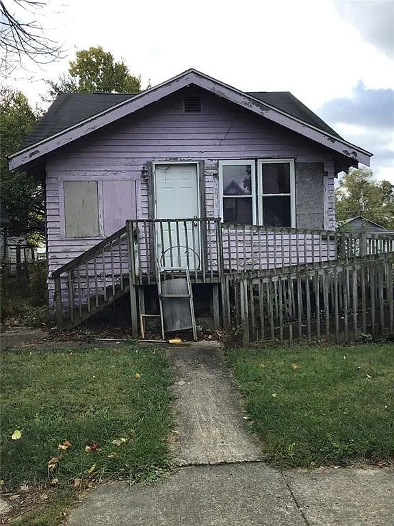 1305 E 27th St photo 1