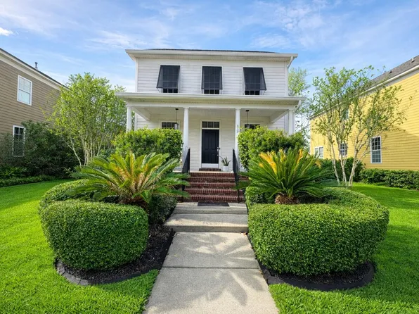 312 Hydrangea St, Summerville, SC 29483