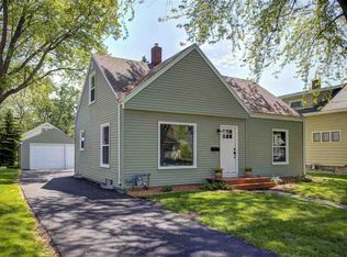 700 S Fairview St, Appleton, WI 54914