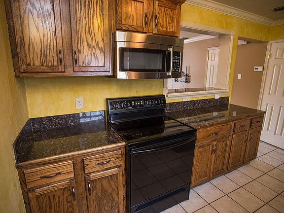 5th image of 100 Winchester Dr APT 302
