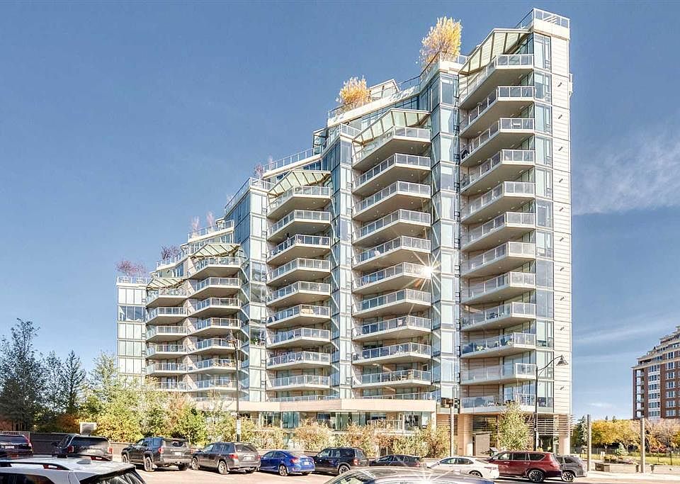 1st image of 738 E 1st Ave SW #809