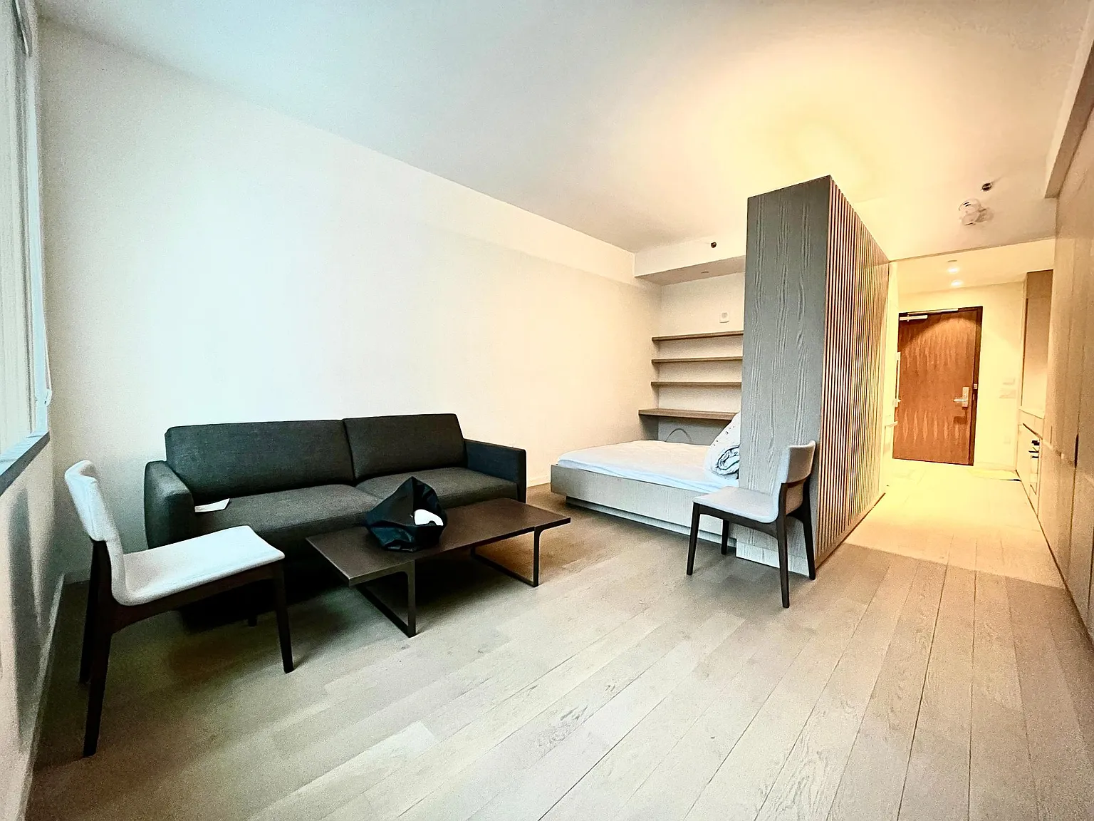 Studio, 500 sqft, $2,700 — Photo 1