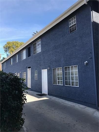 1st image of 1586 Yosemite Dr #202