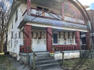 620 1/2 S Center St, Terre Haute, IN 47807