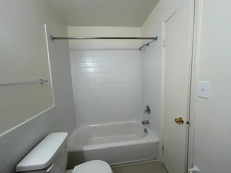 Water Gap Village Apartments — Photo 11