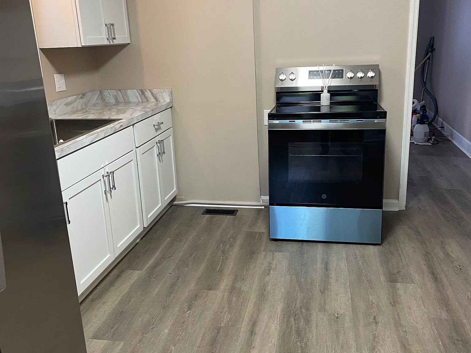 2 bed, 750 sqft, $1,250 — Photo 3