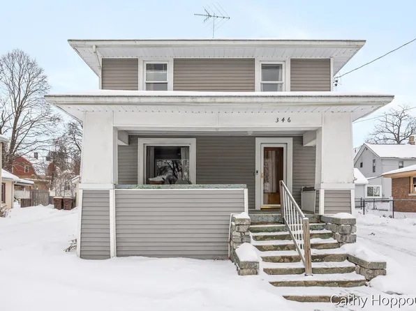 346 E Washington St, Ionia, MI 48846