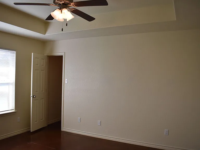 205 Coby Dr — Photo 25