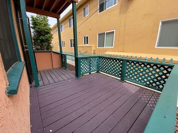 3rd image of 3414-3426 E 1st St #3422