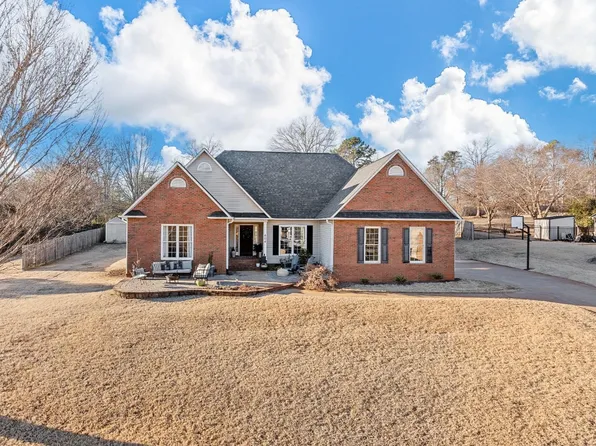 404 Grayson Dr, Moore, SC 29369