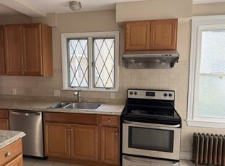 4 Wilson Ave #1, Belmont, MA 02478