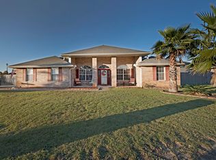 9943 Parker Lake Cir, Navarre, FL 32566