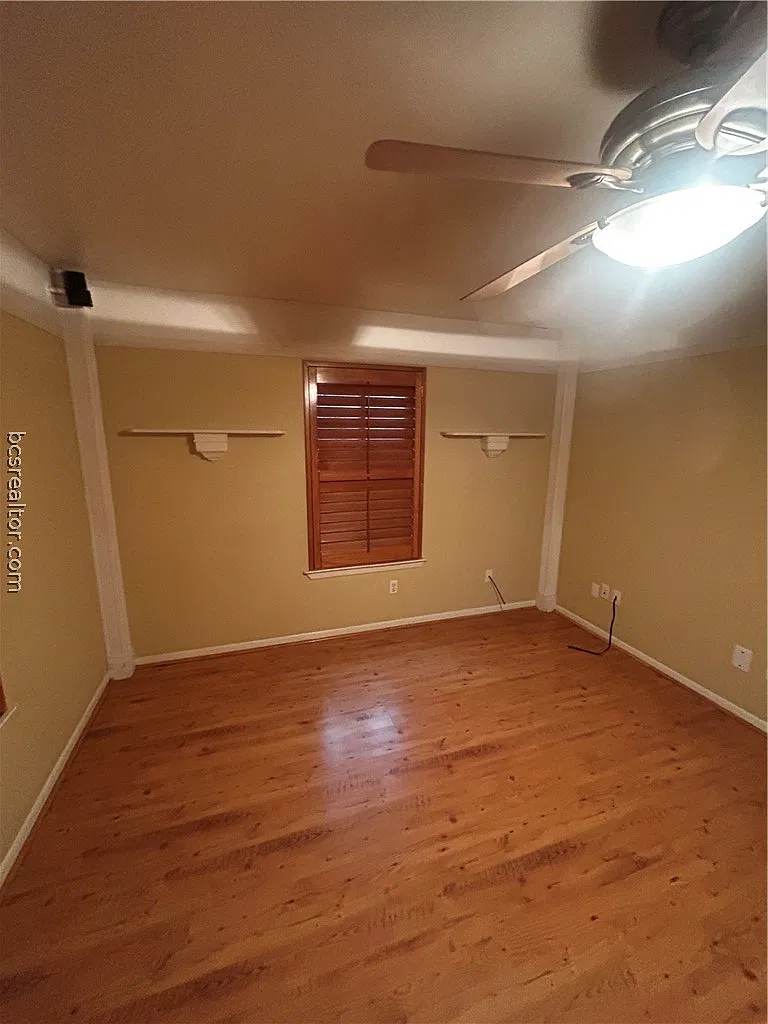 3 bed, 1040 sqft, $1,625 — Photo 4