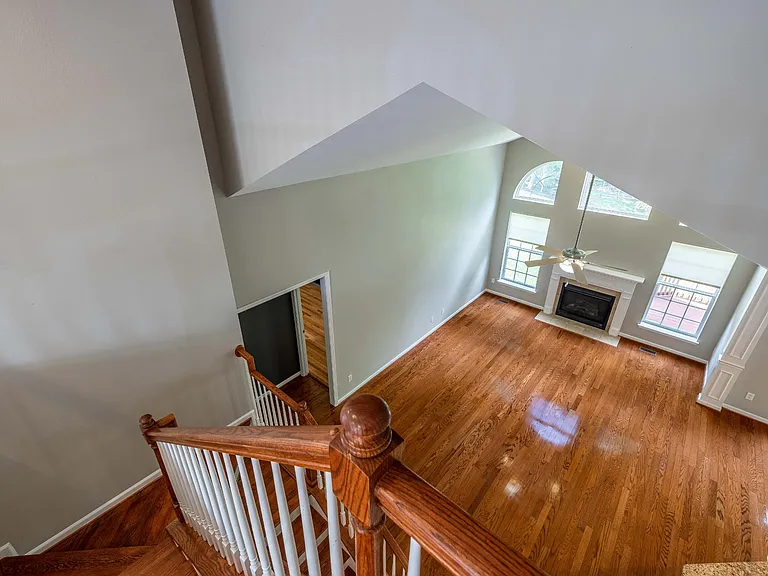 1204 Beech Hollow Dr — Photo 18