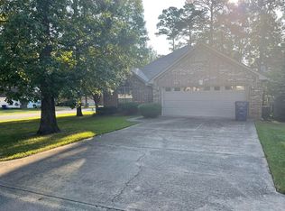 1 Green Oaks Cv, Maumelle, AR 72113