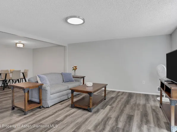 352 Taylor St, Craig, CO 81625