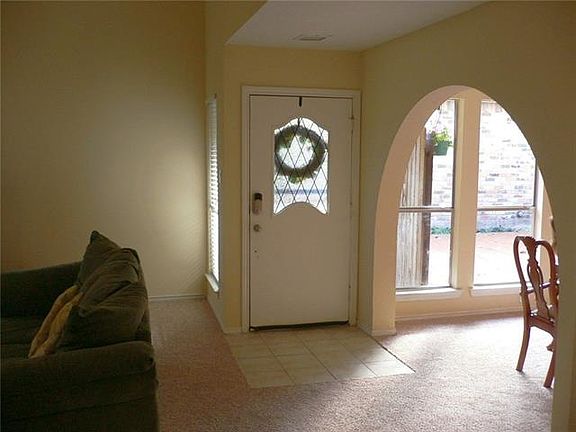 5th image of 2815 Glenbrook Dr