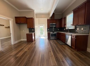 2115 3rd St APT C, Sacramento, CA 95818