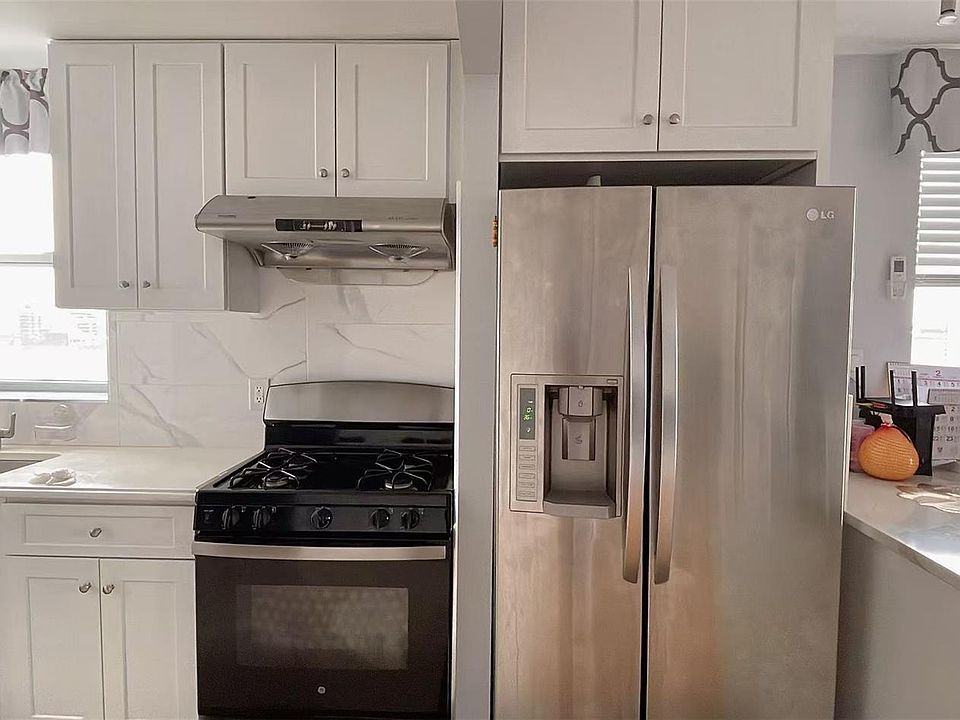 1st image of 14326 41st Avenue #10B