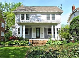 2448 Queenston Rd, Cleveland Heights, OH 44118