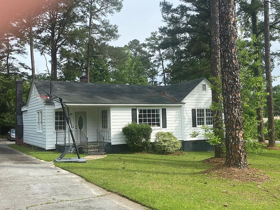 1st image of 319 Claire Dr