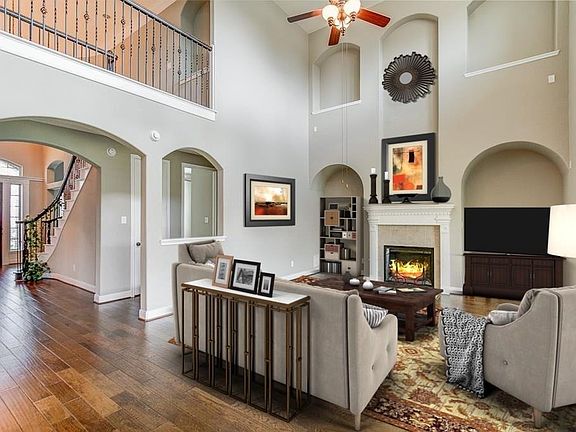 2nd image of 17215 Bland Mills Ln