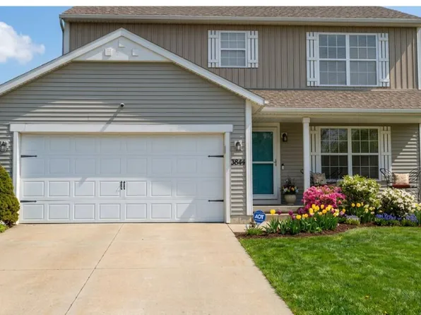 3844 Pfeiffer Woods Ct SE, Kentwood, MI 49512