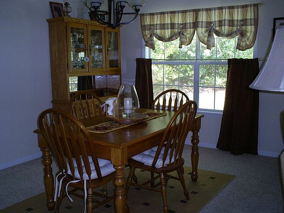 5th image of 4958 Water Oak Dr