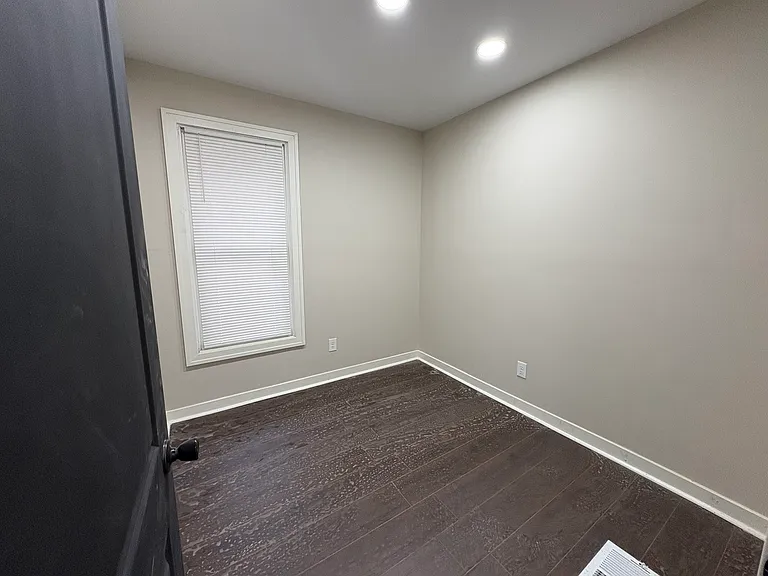 908 W Hadley St #908A — Photo 10